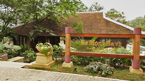 Thi Công Hệ Thống Tưới Nhỏ Giọt Tại Khu Resort Le Mont, Ba Vì, Hà Nội